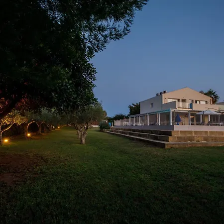 Salicornia - Piscina, Jacuzzi E Vista Isole Μαρσάλα